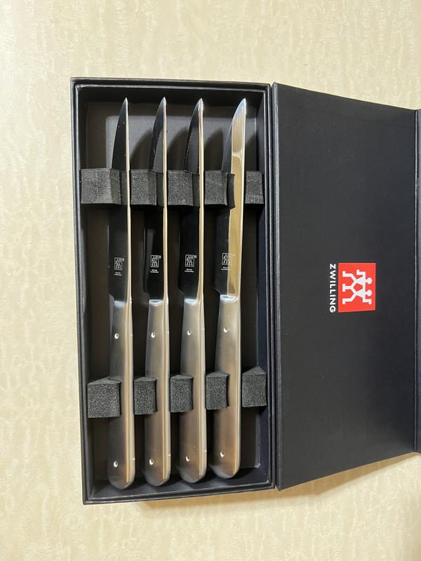 ZWILLING Porterhouse 4.5 in. Stainless Steel Full Tang Steak Knife Set of 8  in. Black Presentation Box 39129-850 - The Home Depot