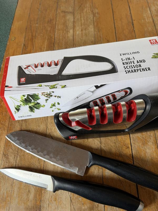 Customer carousel item 6.