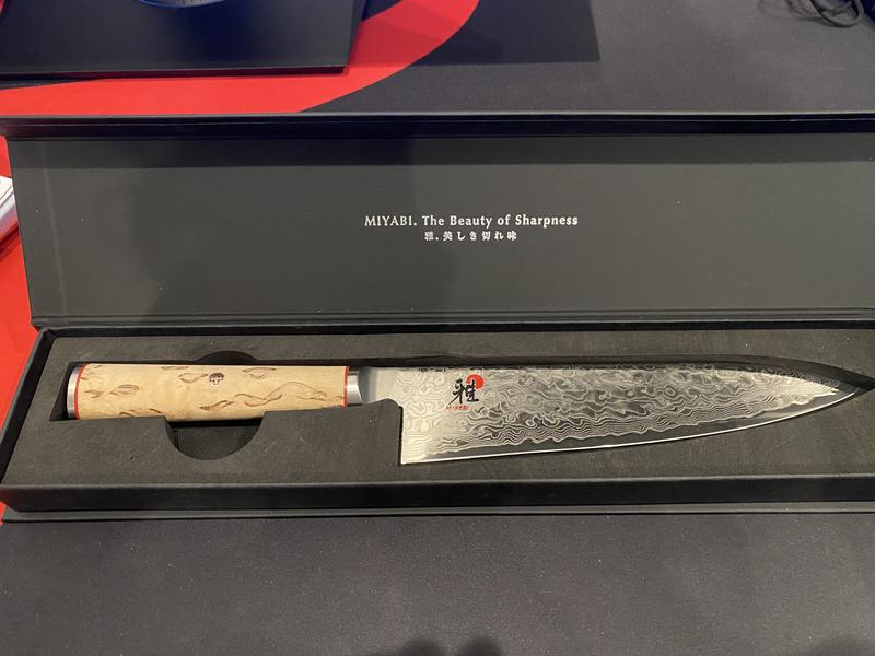 Buy MIYABI Birchwood SG2 Gyutoh | ZWILLING.COM