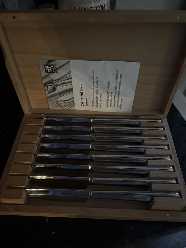 Review Thumbnail Image 0 383470732