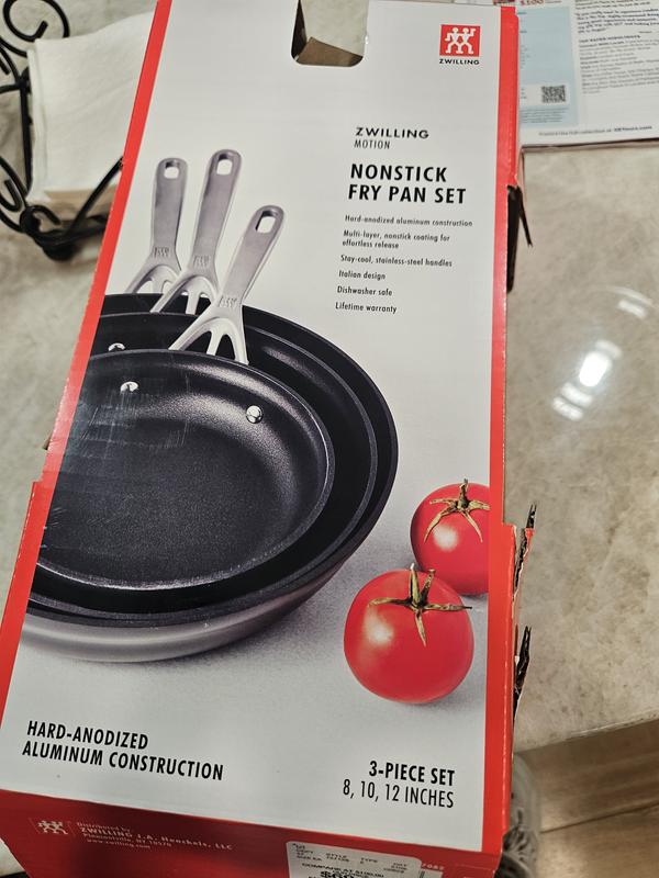 Customer photo for "The best pans"