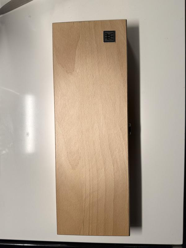 Customer carousel item 4.