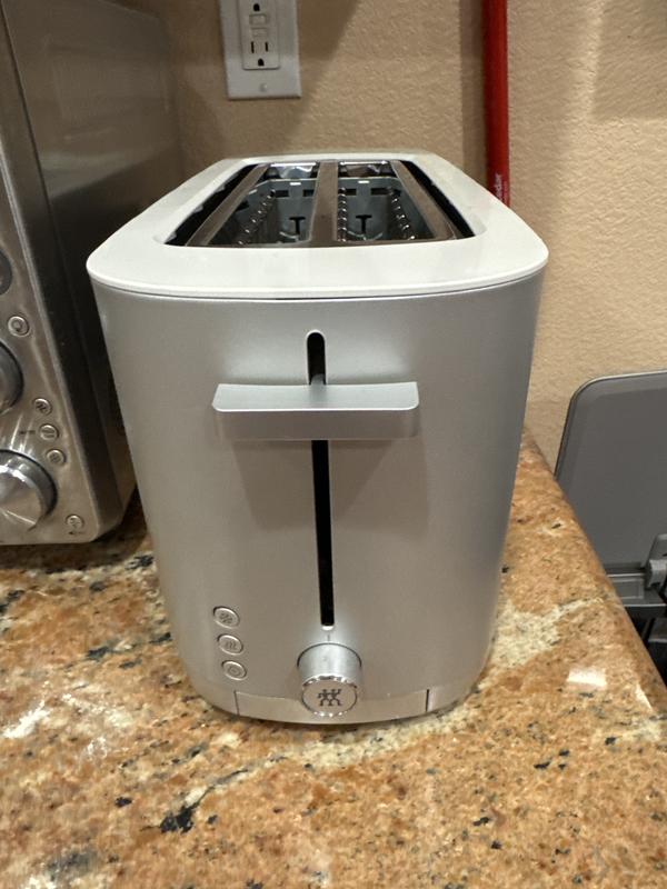 Review Thumbnail Image 0 384855737