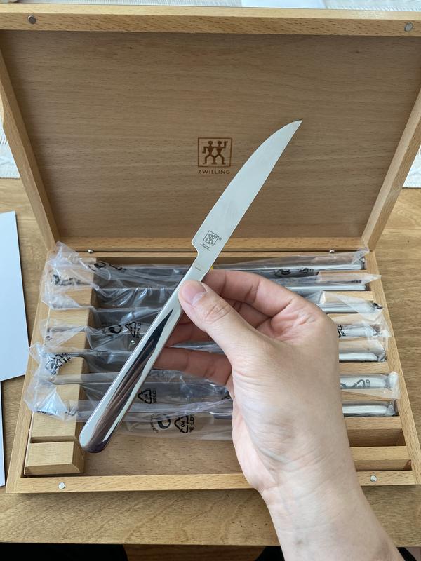 ZWILLING Steak Sets 12-pc, Steak Dinner Stainless Steel Steak Knife Set in  Wood Presentation Box